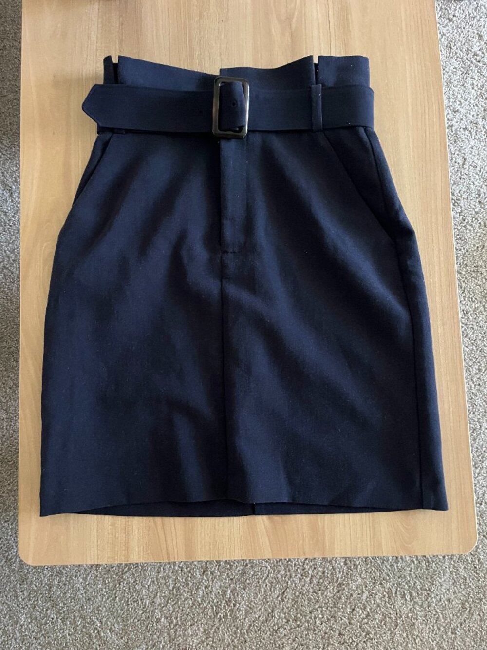 Preppy Navy Banana Republic Paperbag Pencil Skirt with Belt 0